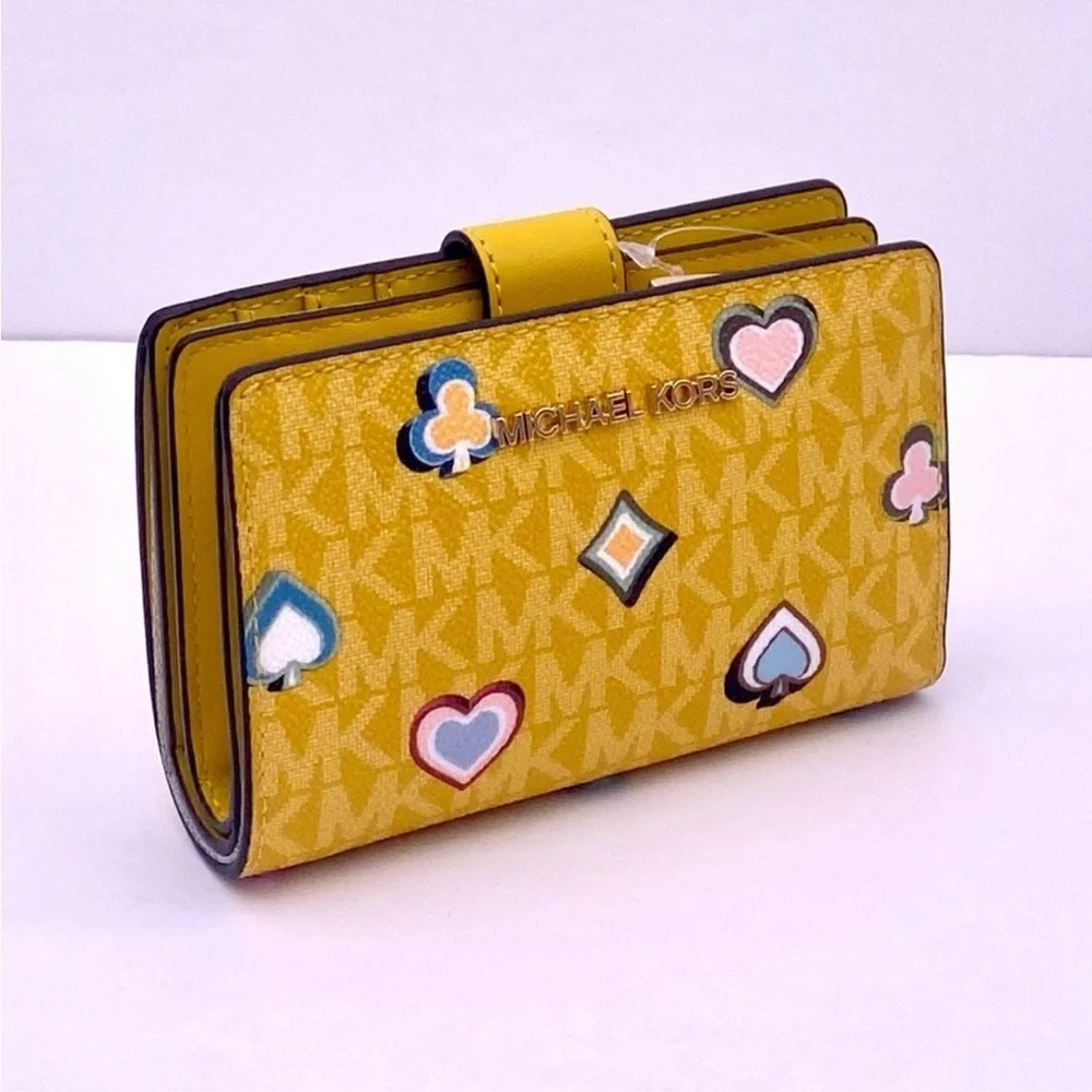 Michael Kors Jet Set Medium Printed Signature Logo Wallet